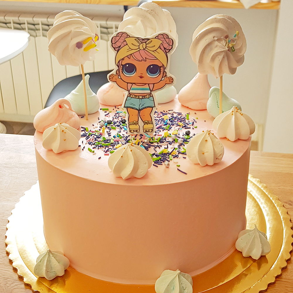tort dla dziewczynki laleczka lol